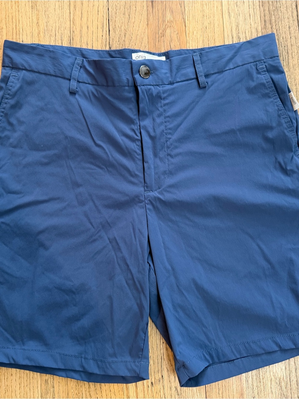 Onia Men's Navy Performance Flat-Front Shorts